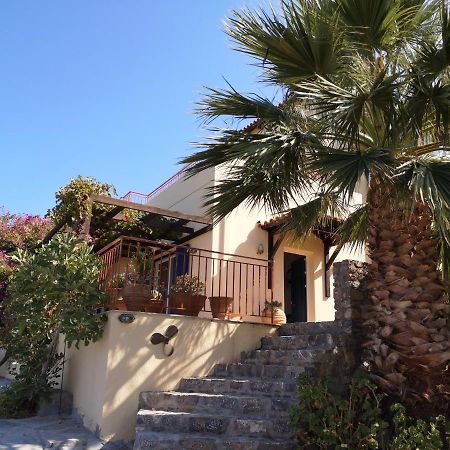 Villa Lir Tholos  Ngoại thất bức ảnh