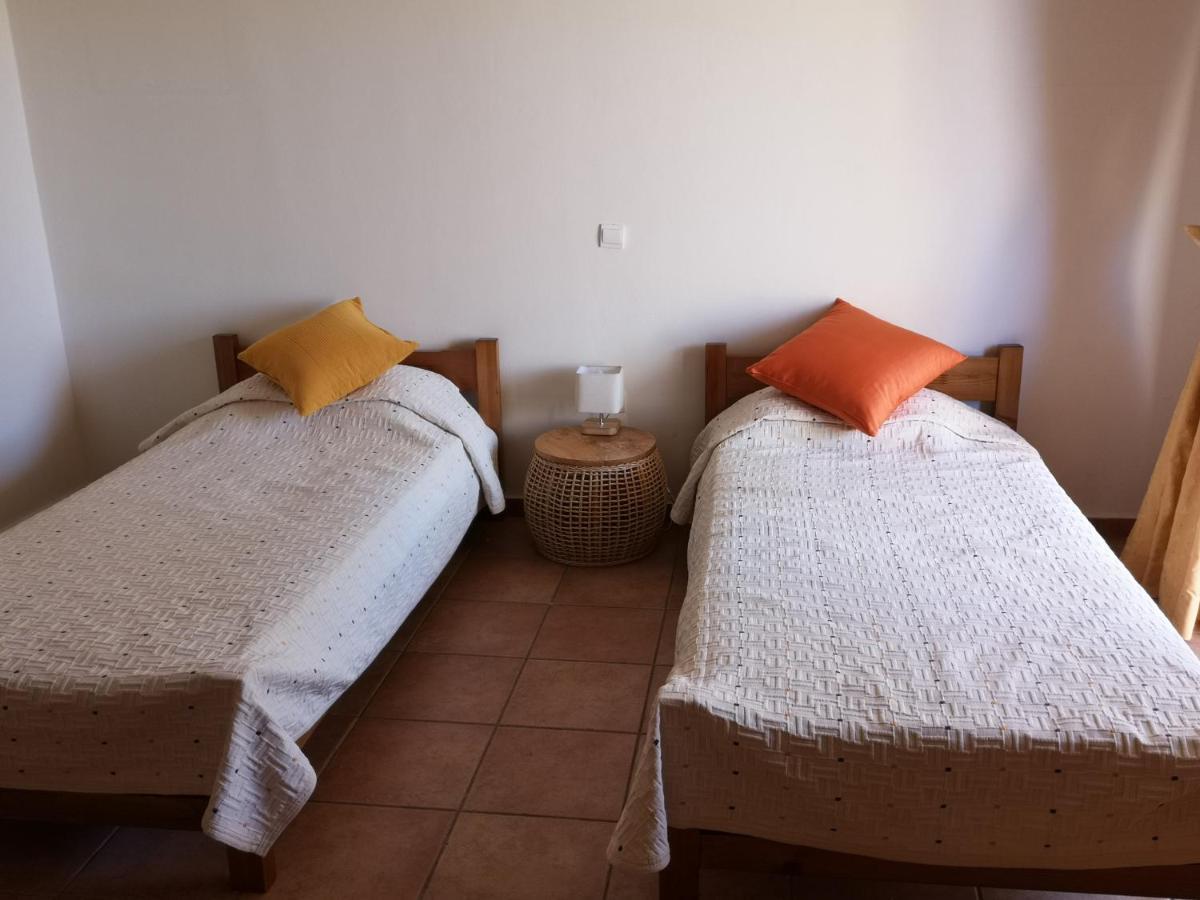 Villa Lir Tholos  Ngoại thất bức ảnh