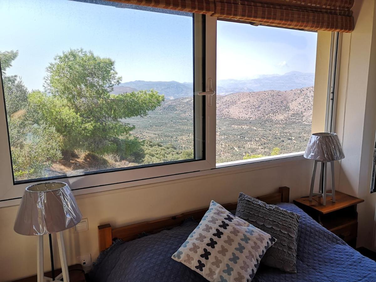 Villa Lir Tholos  Ngoại thất bức ảnh